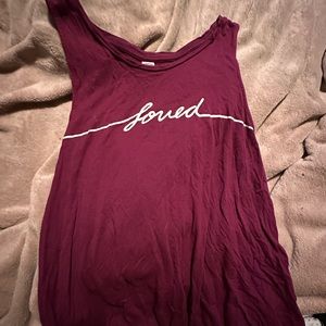 Old navy burgundy tank top